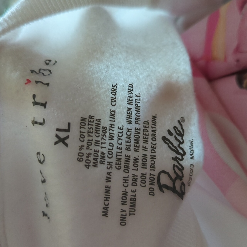 Love Tribe Barbie Dolls Sweatshirt White/ Pink Retro Soft Girl Vibes Sz L - Picture 7 of 11